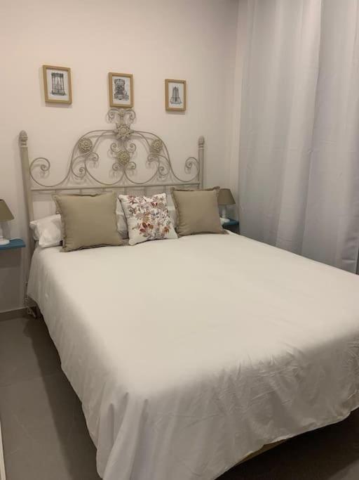 Apartamento En Centro Historico Cerca De La Playa Leilighet Cádiz Eksteriør bilde